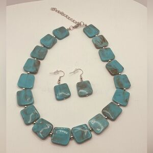 Set necklace and earrings for women acrylic design